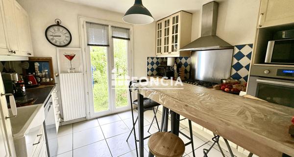 À vendre Maison 6 pièces 100.25 m² - L'haÿ-les-roses 94240