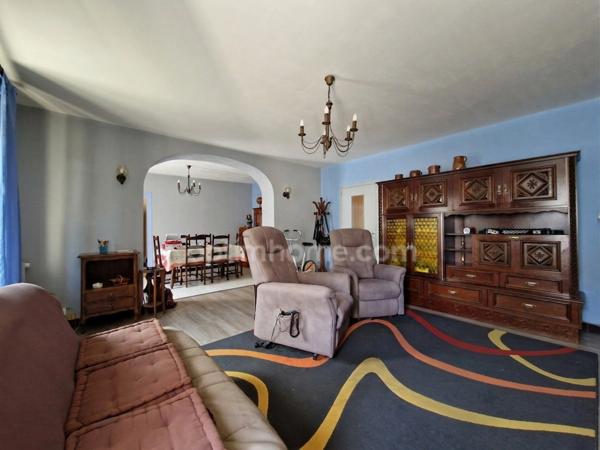 Maison à vendre 85m² - 6 pièces - 2 chambres - DESCARTES (37)