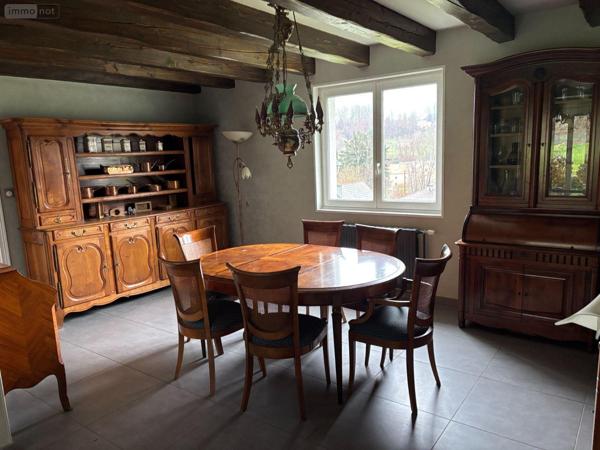 Pavillon à vendre à Fougerolles-Saint-Valbert en Haute-Saône (70220), ref : 14815/202200627   
Le Château