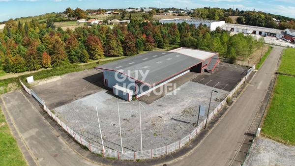 A VENDRE A HAGETMAU: Local industriel et commercial 633 m² avec emplacement stratégique