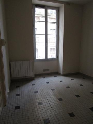 Studio au rez-de-chaussée
