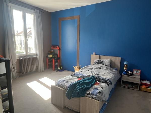 MAISON DE VILLE 4 CHAMBRES