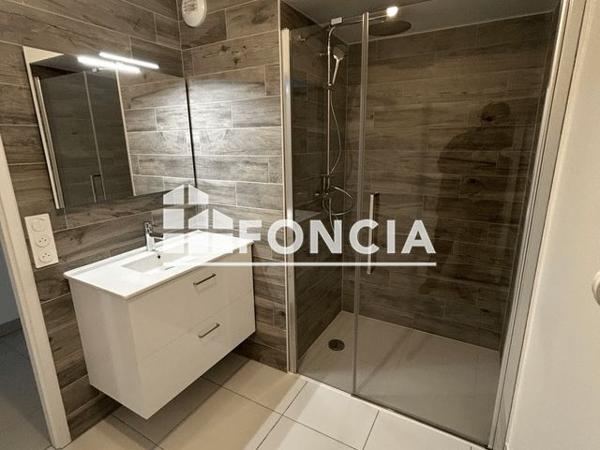 Location Appartement 3 pièces 65.23 m² - 2 RUE FAUBOURG GUILLAUME Chartres 28000