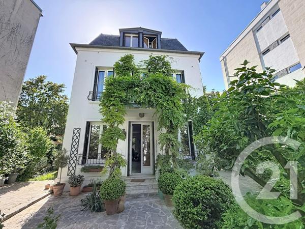 Appartement F7 à vendre  7 pièces - 172,23 m 2   PARIS  - 75006