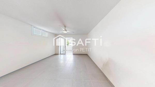 Le confort au coeur de Schoelcher: un studio moderne et lumineux à Cluny, idéal pour investir ou s'installer