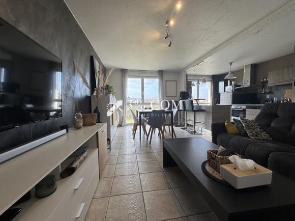 3%COM Beau F3 avec 2 balcons - 2 parkings - cave -  Hochfelden (67270)