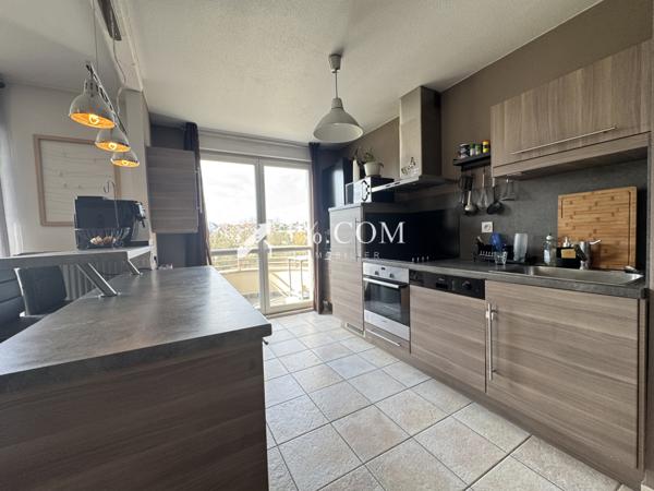 3%COM Beau F3 avec 2 balcons - 2 parkings - cave -  Hochfelden (67270)