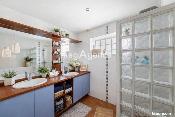 Maison à CAUDAN, 56850 - 7 pièces 135m²