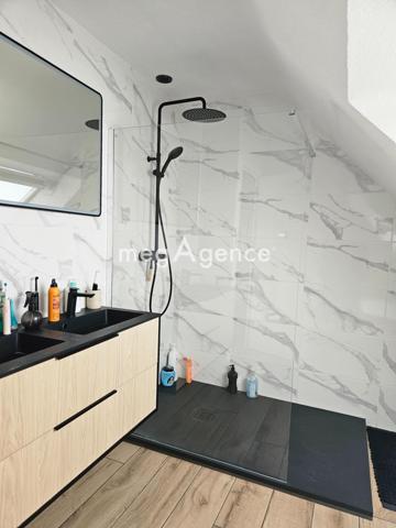 Maison à CAUDAN, 56850 - 7 pièces 135m²