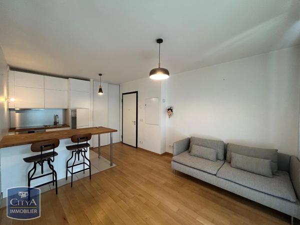Appartement à louer 1 pièce 38.27m²
