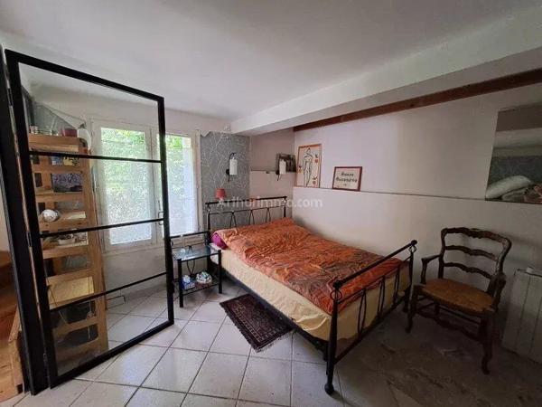 Vente                                                      Maison
                        
                     3 pièces                      60 m2                     à Salernes