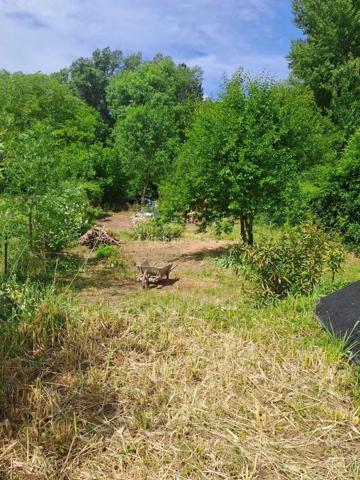 Vente                                                      Maison
                        
                     3 pièces                      60 m2                     à Salernes