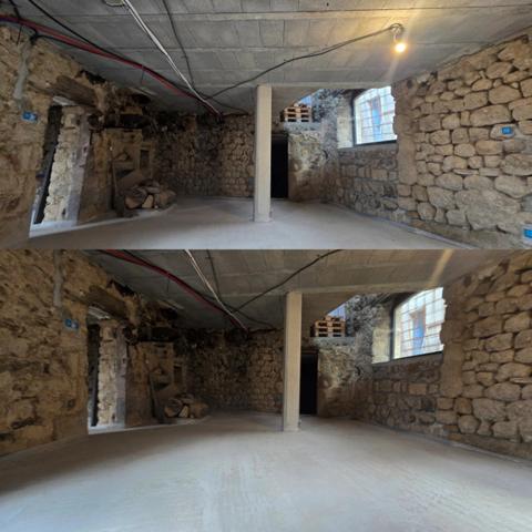 Ardèche, Saint Michel de Chabrillanoux, maison de hameau en pierres - 167m² habitables - Terrasse avec une vue Exceptionnel