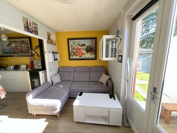 Maison Chaumont En Vexin 5 pièce(s) 70 m2 Maison plain pied + nombreuses dependances