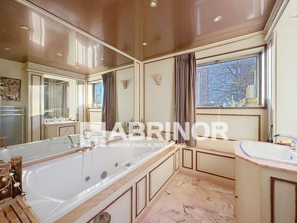 Appartement 172m2 face au Parc Barbieux ROUBAIX