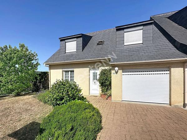 Maison à vendre à SAINT GEREON avec 4 chambres, bureau, garage et jardin.