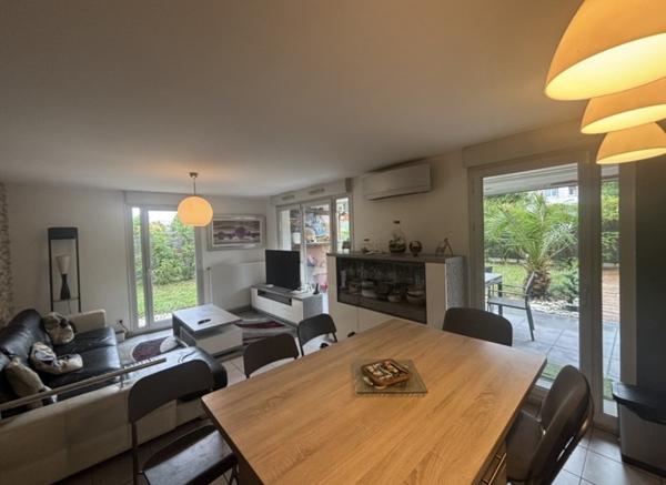 Appartement à vendre 264 000 € Saint-Priest 3 p 64 m² DPE C