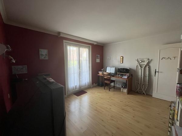Maison à vendre 182 000 € Montluçon 6 p 132 m² DPE D