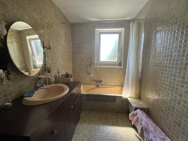 Maison à vendre 182 000 € Montluçon 6 p 132 m² DPE D