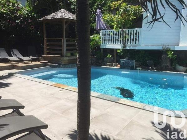 Loft 2 pièces de 41 m² à Saint-Pierre (97410)