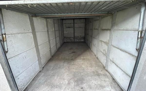 Stationnement à vendre    20 m2 Meaux