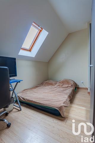 Maison 5 pièces de 91 m² à Saint-Pierre-lès-Nemours (77140)