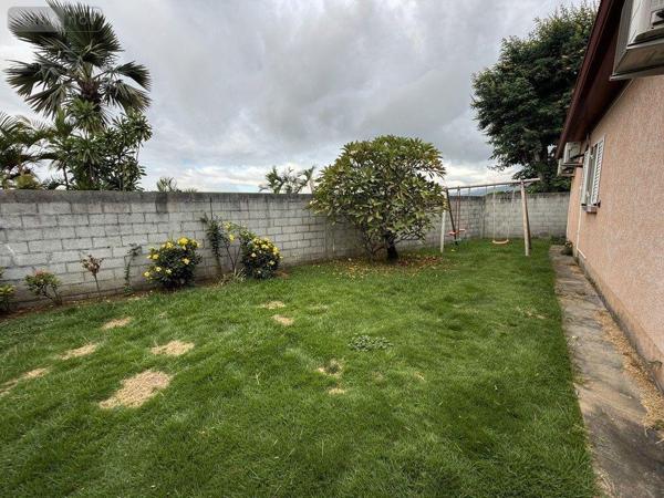 Maison à vendre à Saint-Paul à la Réunion (97460), ref : 97405/276