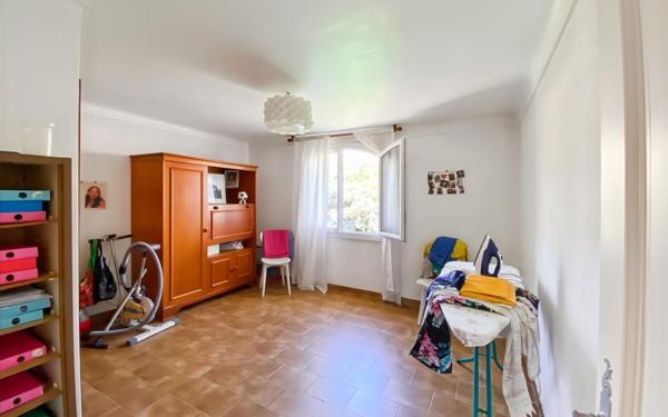 Maison à vendre    5 pièces •  La Seyne-sur-Mer