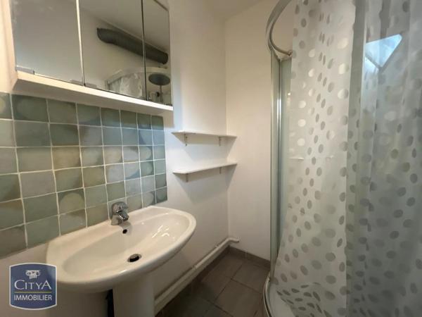 Appartement à louer 1 pièce 25.7m²