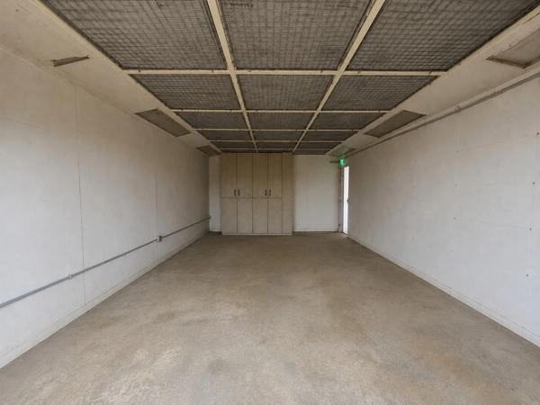 Local d'activité de 352 m² - ALLUY (58) - Showroom, bureau, ateliers et stockage - terrain 1 354 m²