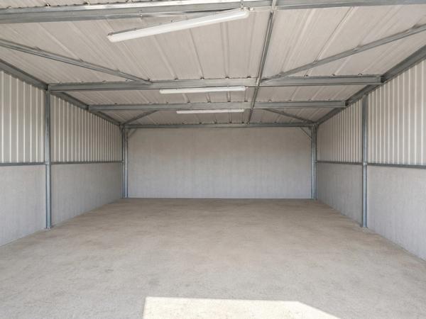 Local d'activité de 352 m² - ALLUY (58) - Showroom, bureau, ateliers et stockage - terrain 1 354 m²