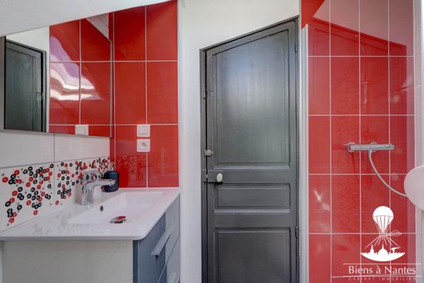 A vendre 4 locatifs + maison Orvault au calme , Orvault A vendre 4 locatifs + maison Orvault au calme , Orvault