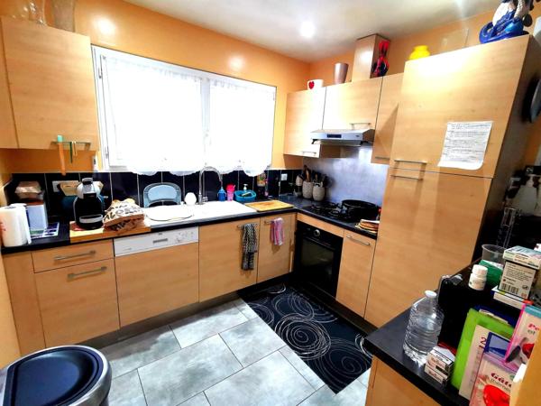 Proche Centre ville et Parc de Grouchy....