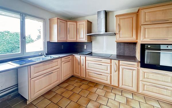 Maison à vendre    6 pièces •  Triel-sur-Seine