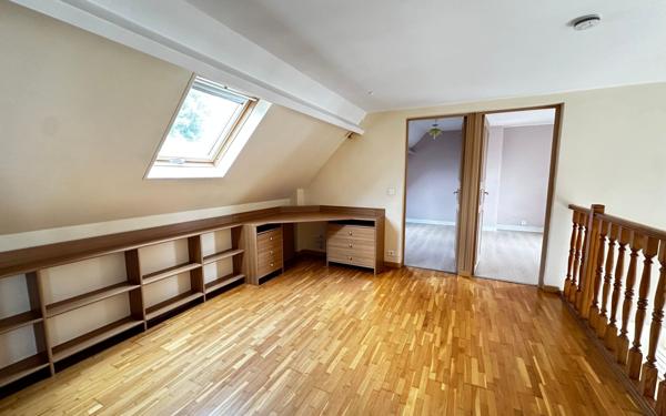 Maison à vendre    6 pièces •  Triel-sur-Seine