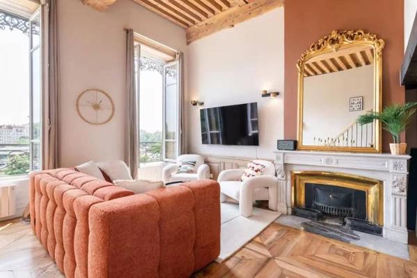 Superbe T2 meublé de tourisme avec cachet à Lyon 1er - DPE C
