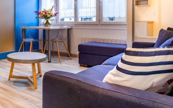 Appartement à louer    1 pièce •  Port-Louis