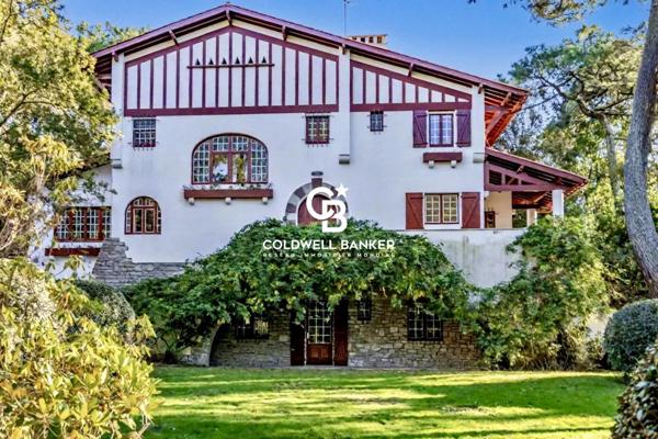 Villa 13 pièces à vendre Hossegor - 40150 / Réf: SR1-182