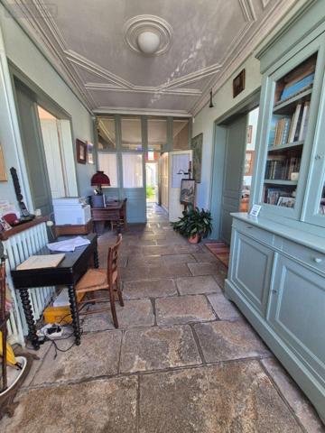 Maison de maître à vendre à Aigurande dans l'Indre (36140), ref : CG/438