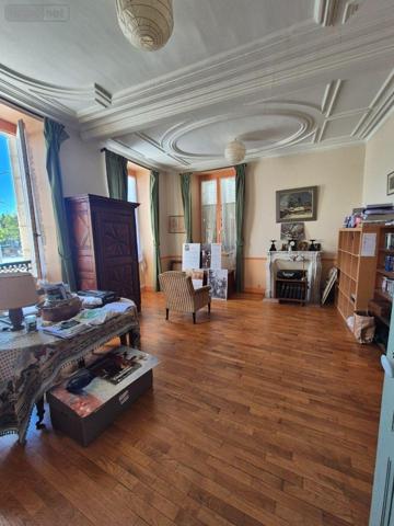 Maison de maître à vendre à Aigurande dans l'Indre (36140), ref : CG/438