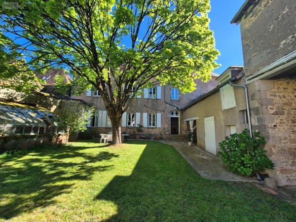 Maison de maître à vendre à Aigurande dans l'Indre (36140), ref : CG/438