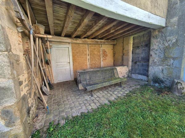 Maison de maître à vendre à Aigurande dans l'Indre (36140), ref : CG/438