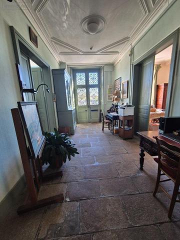 Maison de maître à vendre à Aigurande dans l'Indre (36140), ref : CG/438