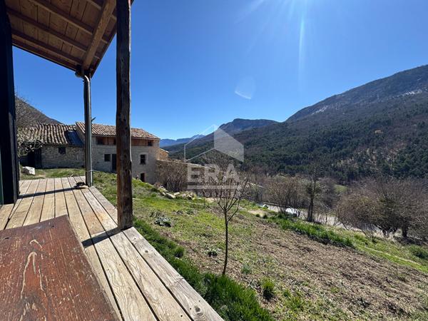 Maison à vendre dans un environnement calme à 25 minutes de SISTERON