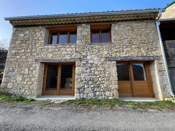 Maison à vendre dans un environnement calme à 25 minutes de SISTERON