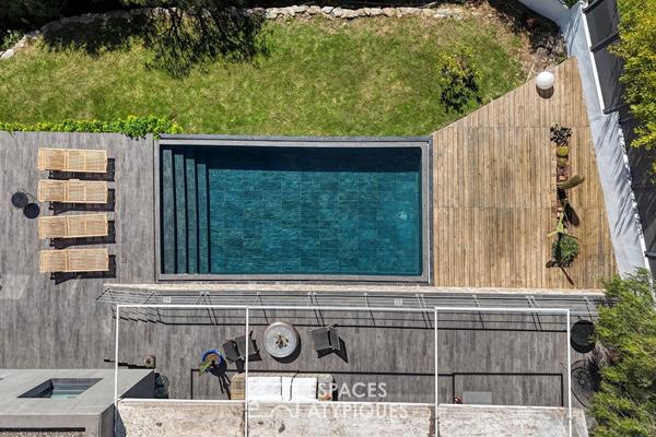 Maison d’architecte avec vue mer