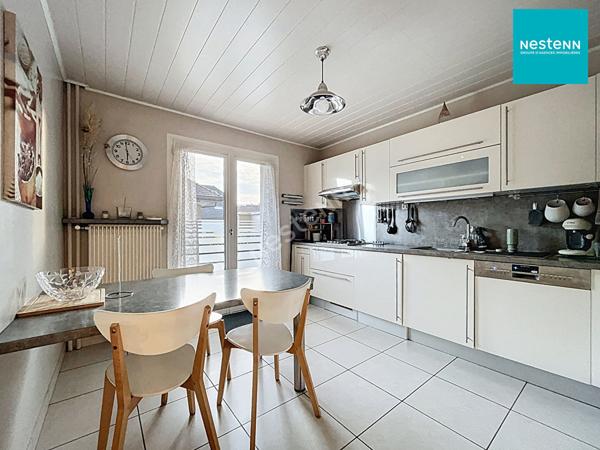 Appartement à vendre sur Annecy secteur Meythet de 4 pièces de 79 m2 avec une cave, un balcon et un garage