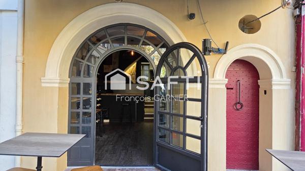 FDC d'env. 101 m², emplacement N°1 à Aix-En-Provence, bijou clé en main