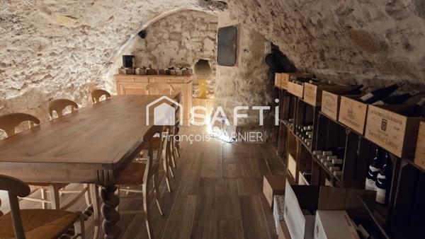 FDC d'env. 101 m², emplacement N°1 à Aix-En-Provence, bijou clé en main