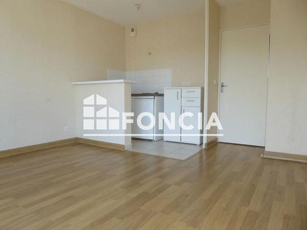 Location Studio 26.17 m² - 14 RUE CHANTELOUP Laval 53000